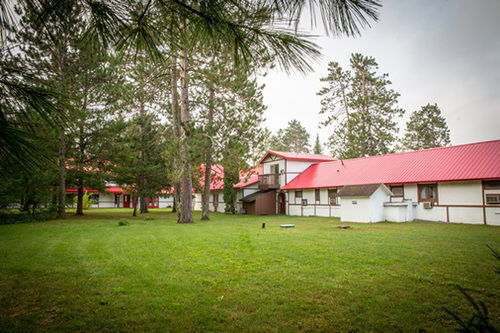 Northern Pine Inn Hayward Exterior foto