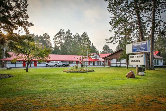Northern Pine Inn Hayward Exterior foto
