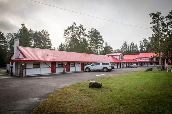 Northern Pine Inn Hayward Exterior foto